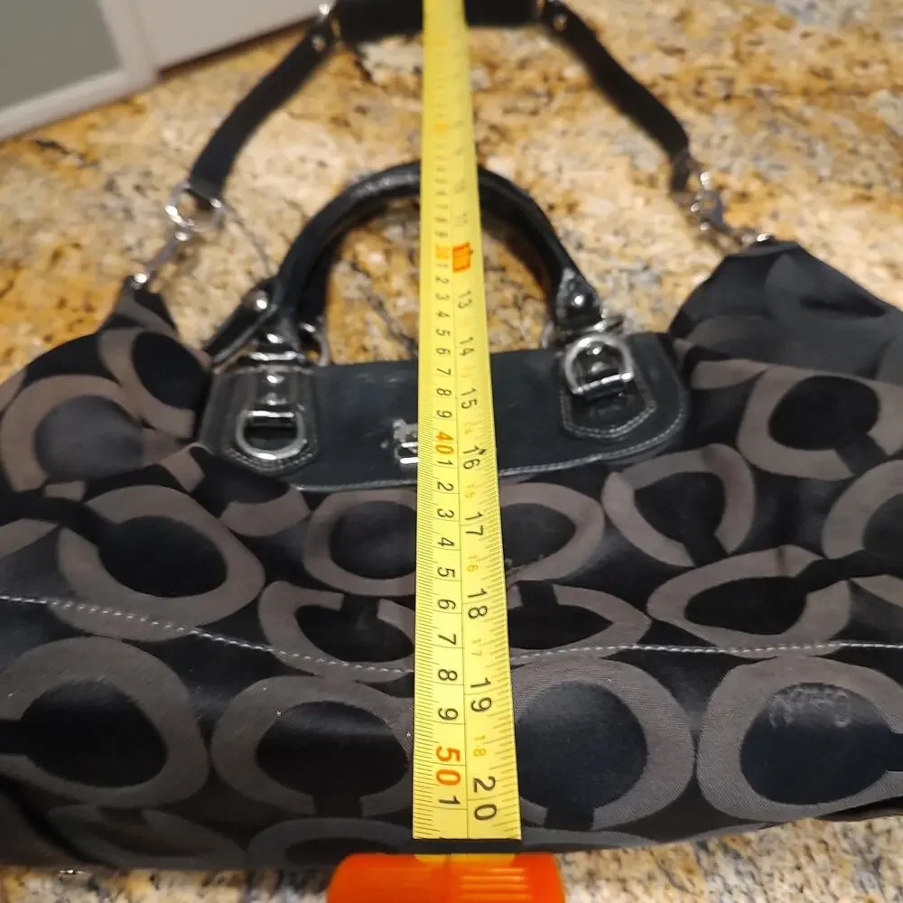 Coach Black Signature Tote Bag ID M0849-12943